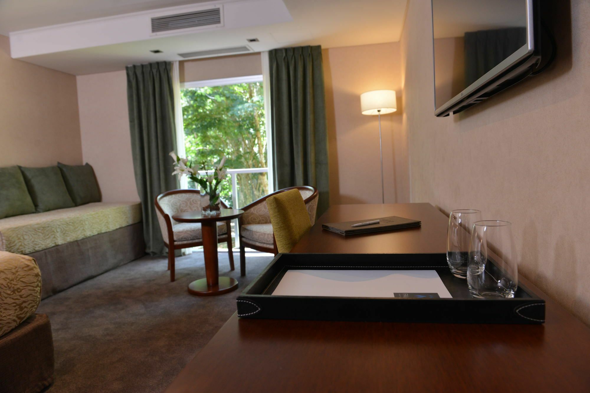 Falls Iguazu Hotel & Spa Puerto Iguazu Bagian luar foto